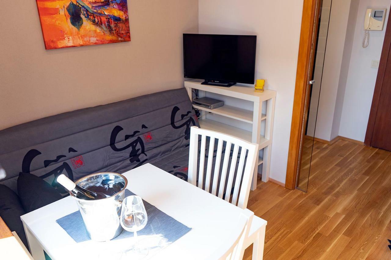Apartament Studio 3 Warna Zewnętrze zdjęcie